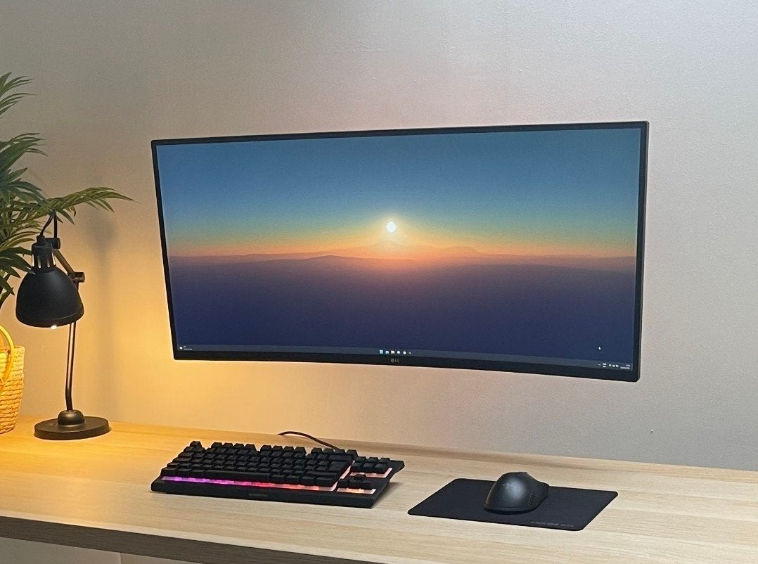 LG 34WP75C-B 34" UltraWide QHD Curved Monitor (160Hz, USB-C), Computers en Software, Monitoren, VA, Zo goed als nieuw, 1 tot 2 ms