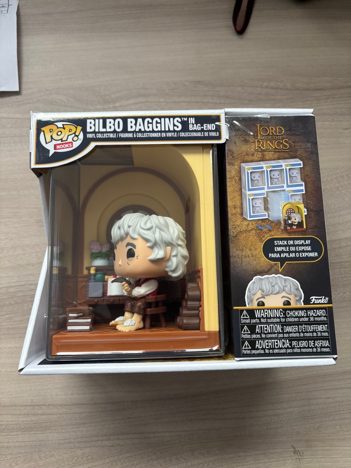 Funko Pop Nooks Bilbo Baggins in Bag End LOTR Diorama, Verzamelen, Poppetjes en Figuurtjes, Zo goed als nieuw, Ophalen of Verzenden
