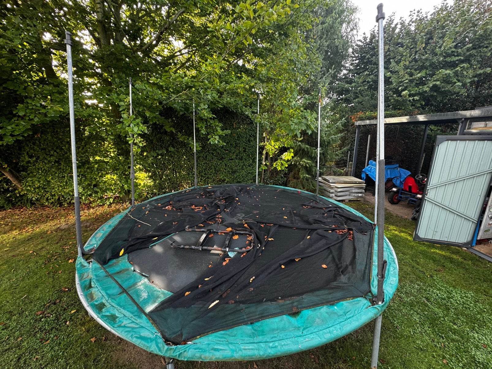 Gratis trampoline (paal net te herstellen), Kinderen en Baby's, Ophalen, Gebruikt