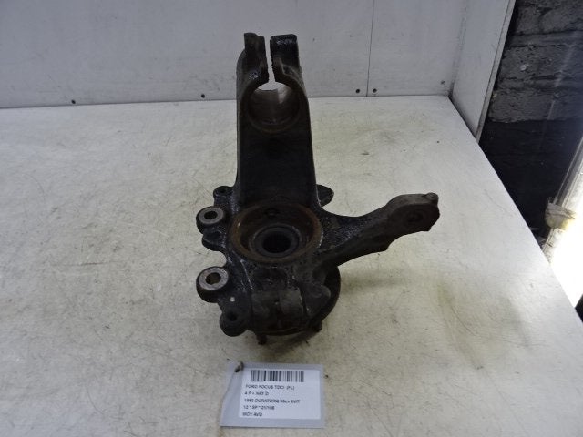 MOYEU DE ROUE AVANT DROIT Ford Focus 3 (01-2010/01-2020), Henry-Ford-Straße  1
50735  Köln, DE, Ford-Werke GmbH, Kunden@ford.com