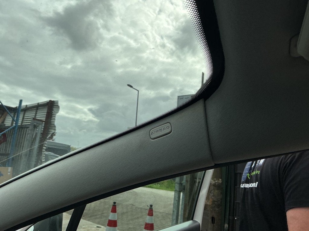AIRBAG TOIT DROIT Peugeot 3008 I (0U / HU) (|8335WP|), Kontakt-peugeot@peugeot.com, Utilisé, Peugeot Deutschland GmbH, Bahnhofsplatz
65423  Rüsselsheim, DE