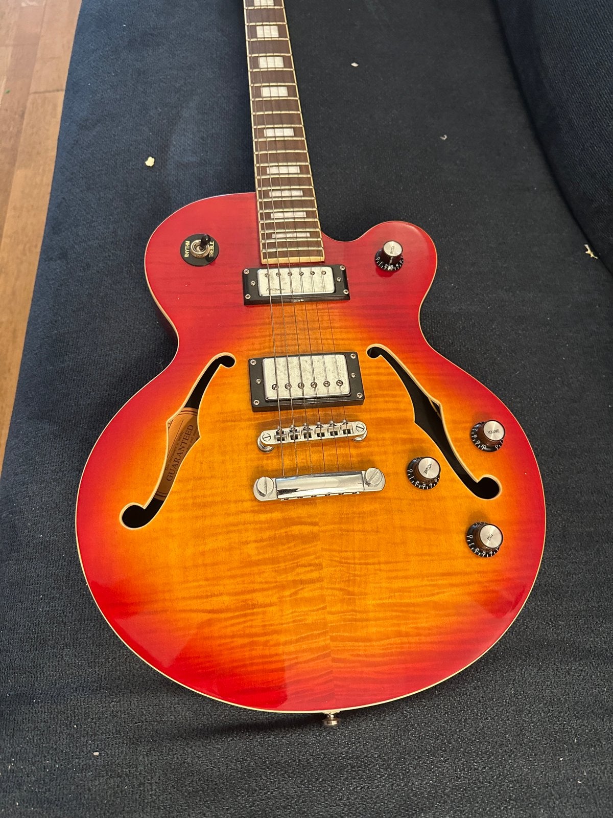 Epiphone Alleykat - Sunburst, Enlèvement, Comme neuf, Hollow body, Epiphone