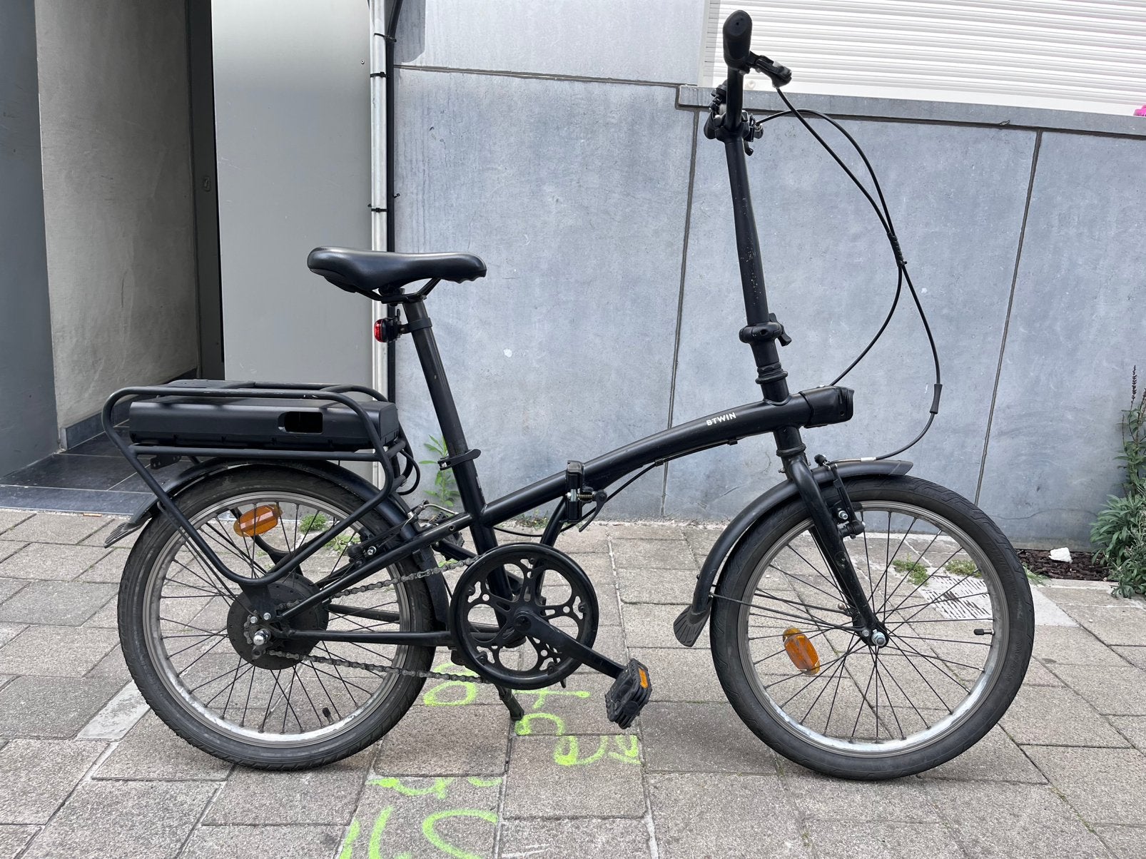 B'TWIN E-FOLD 100 (For parts / to be repaired), Fietsen en Brommers, Elektrische fietsen, Ophalen, Gebruikt, Overige merken