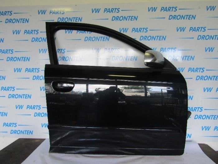 Portière 4portes avant droite d'un Audi A4, Autos : Pièces & Accessoires, -, 3 mois de garantie, Audi, Utilisé