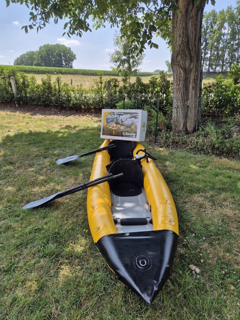Kayak gonflable Sevylor – 2 places – Très bon état, Sports nautiques & Bateaux, Enlèvement ou Envoi, Comme neuf, Planches de SUP
