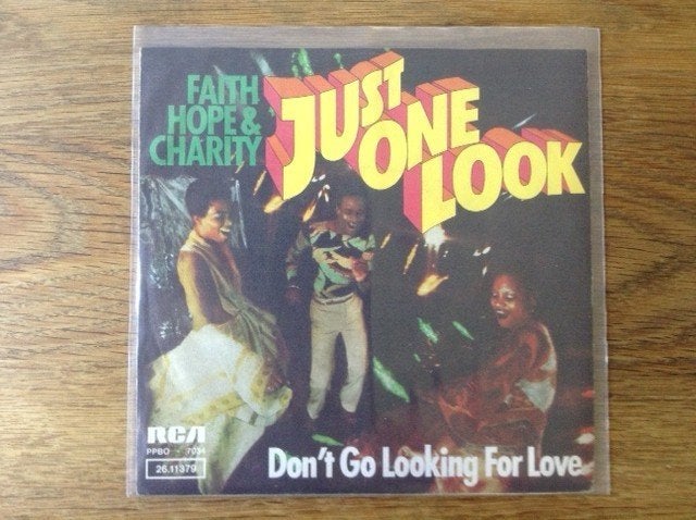 single faith hope & charity, CD & DVD, Vinyles Singles, 7 inch, Housse de protection extérieure, R&B et Soul, Enlèvement ou Envoi