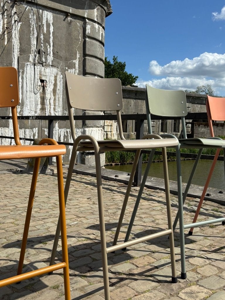 Polly Twin Taupe (bar|eiland) kruk 76cm (16 op voorraad), Huis en Inrichting, Kunststof, 5 krukken of meer, Met voetsteun, 60 tot 90 cm