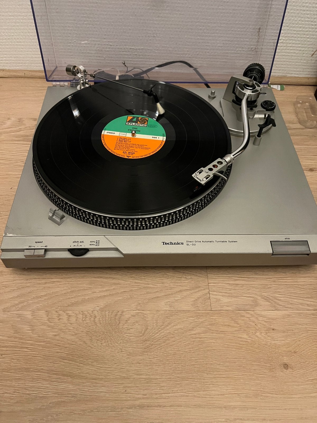 Platine Technics SLD2 + Cellule ortofon + entretient, Enlèvement, Comme neuf, Technics