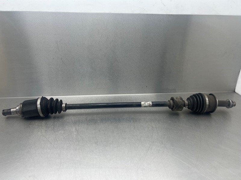 CARDAN AVANT DROIT (TRANSMISSION) Hyundai Tucson (TL), Dhr. M. Roggen, Stadsweg 37 37
9917 PV  WIRDUM GR., NL, Hyundai, Utilisé