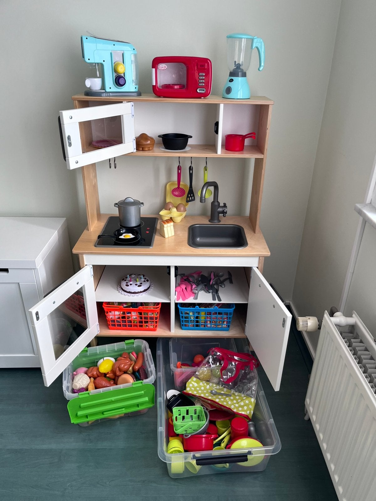 Ikea keukentje + nespresso machine + blender + benodigdheden, Enlèvement, Comme neuf, Bois, Jouer à la cuisine