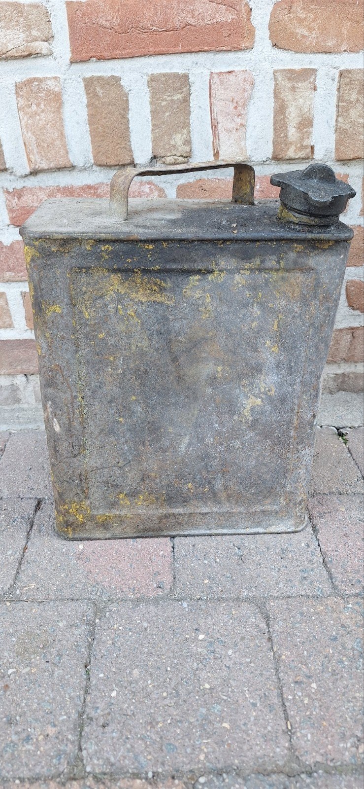 Jerrycan, Ophalen