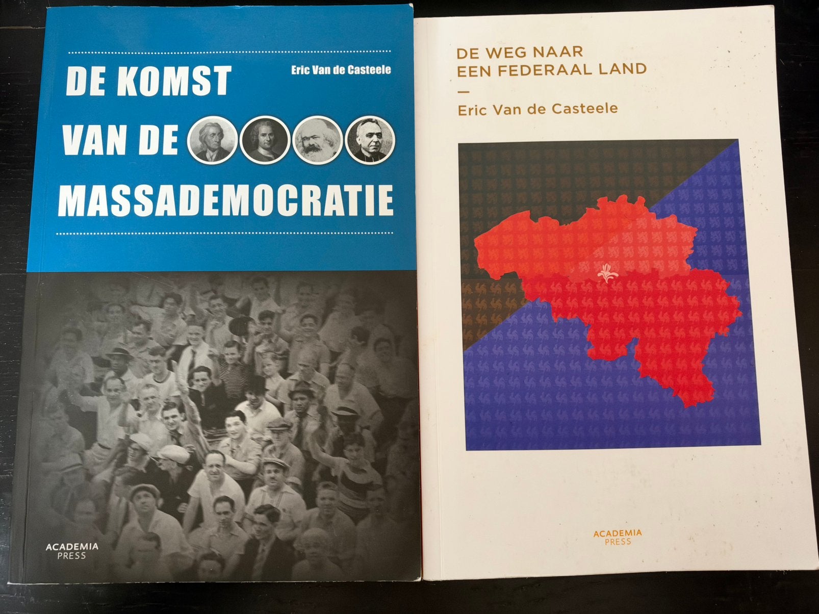 Bundel: De komst v/d massademocratie + weg n/e Federaal Land, Boeken, Ophalen, Zo goed als nieuw, Geschiedenis