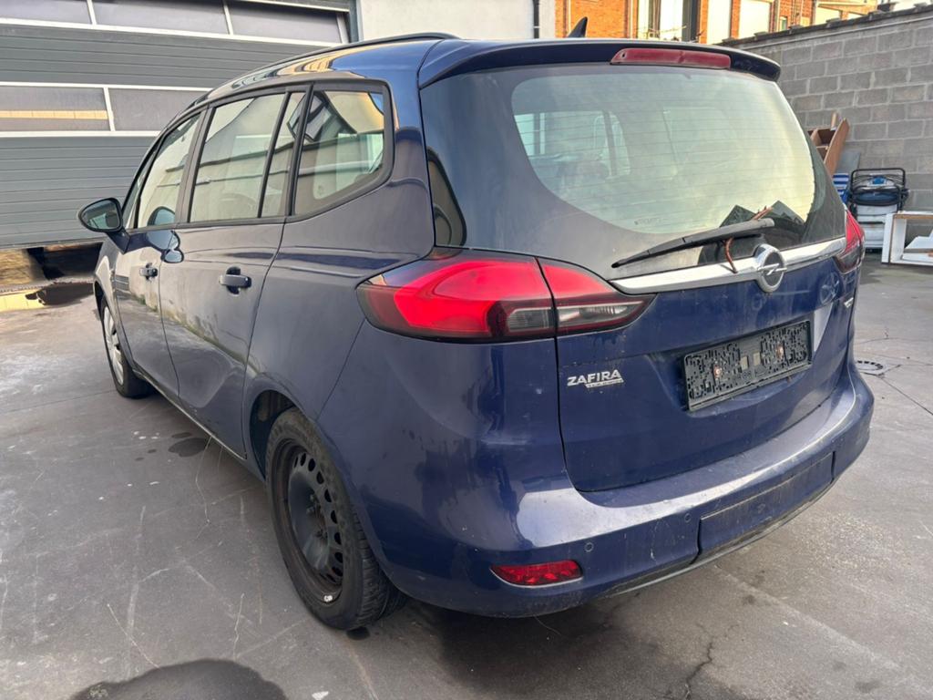 Emplacement de l'Opel Zafira 2.0D 7, Entreprise, Achat, Zafira