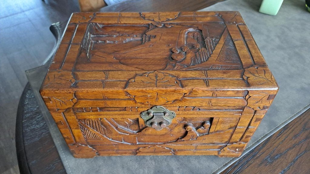 ancien coffre d'asie, Minder dan 50 cm, Gebruikt, Minder dan 50 cm, Ophalen of Verzenden