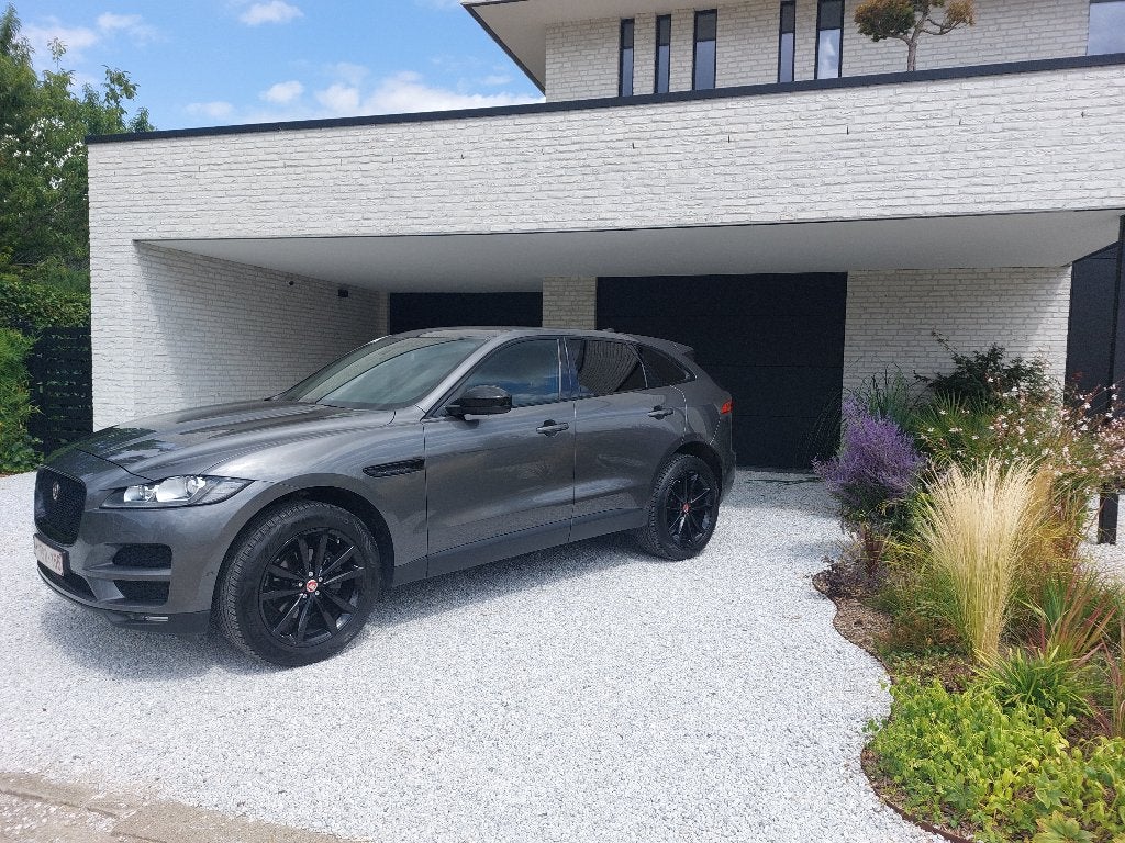 jaguar F-pace met  20' zwarte velgen en cognac interieur, Auto's, Jaguar, Particulier, F-Pace, 4x4, Achteruitrijcamera, Airbags