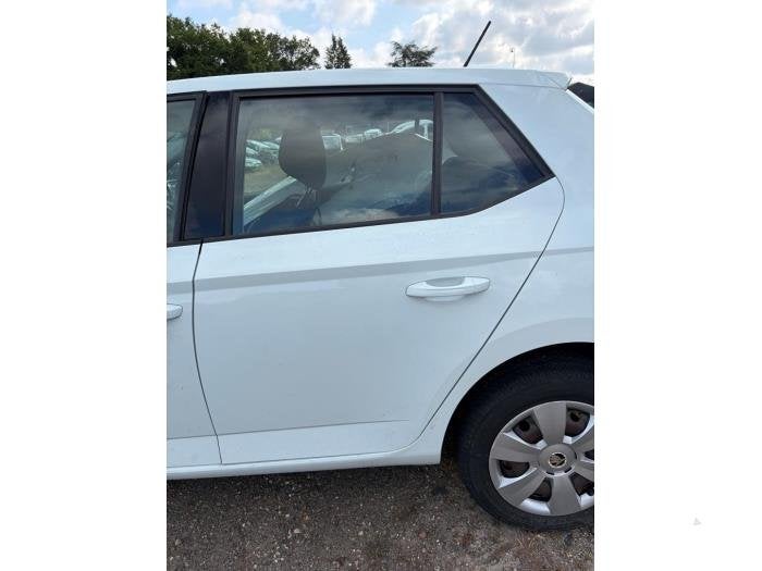 Portier 4Deurs links-achter van een Skoda Fabia (LF9F), Gebruikt, -, Deur, -