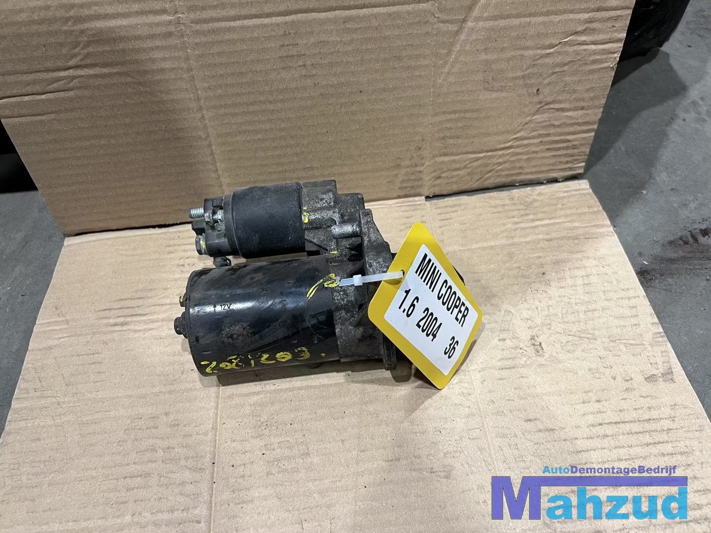 MINI COOPER ONE 1.6 Startmotor W10B16A 2000-2007, Autos : Pièces & Accessoires, Customer.service@mini.co.uk, BMW AG, Petuelring 130
80788  Munich, DE