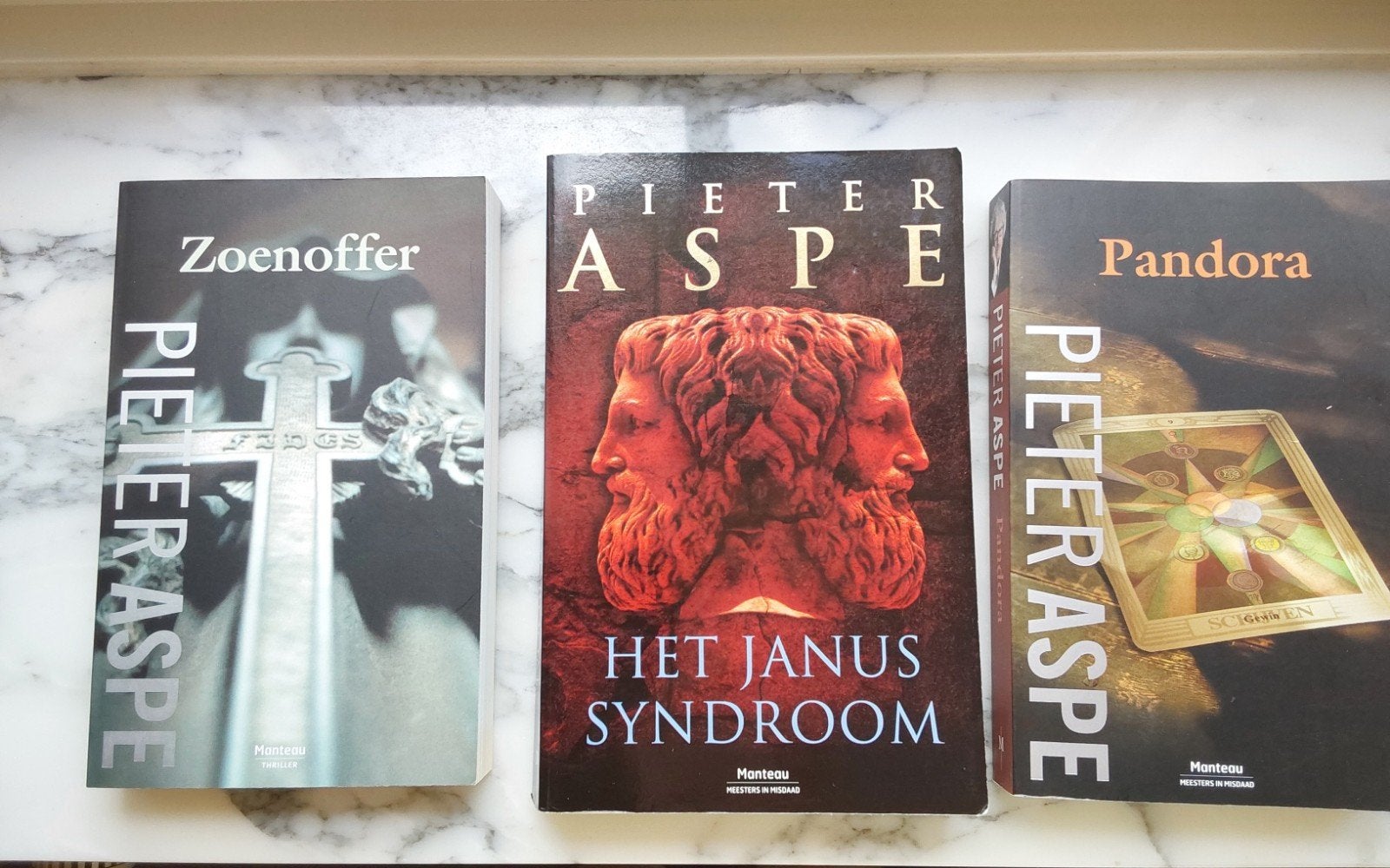 3 BOEKEN VAN  PIETER ASPE, 10€ per boek., Enlèvement, Comme neuf, Pieter Aspe