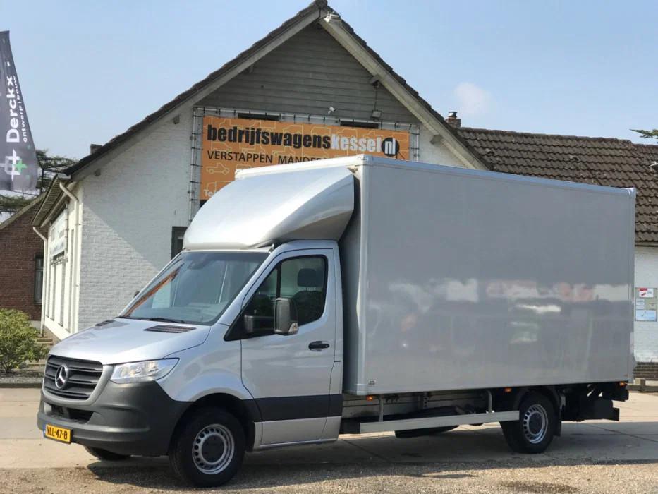 Mercedes-Benz Sprinter 315 1.9 CDI Bakwagen Koffer Laadklep, Auto's, Automaat, Gebruikt, 4 cilinders, 2000 kg