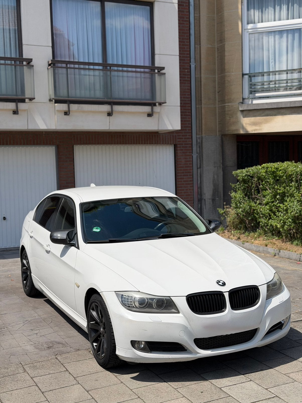 BMW 318i 2011 Euro 5a Benzine, Auto's, BMW, Euro 5, Achterwielaandrijving, 143 kW, Wit