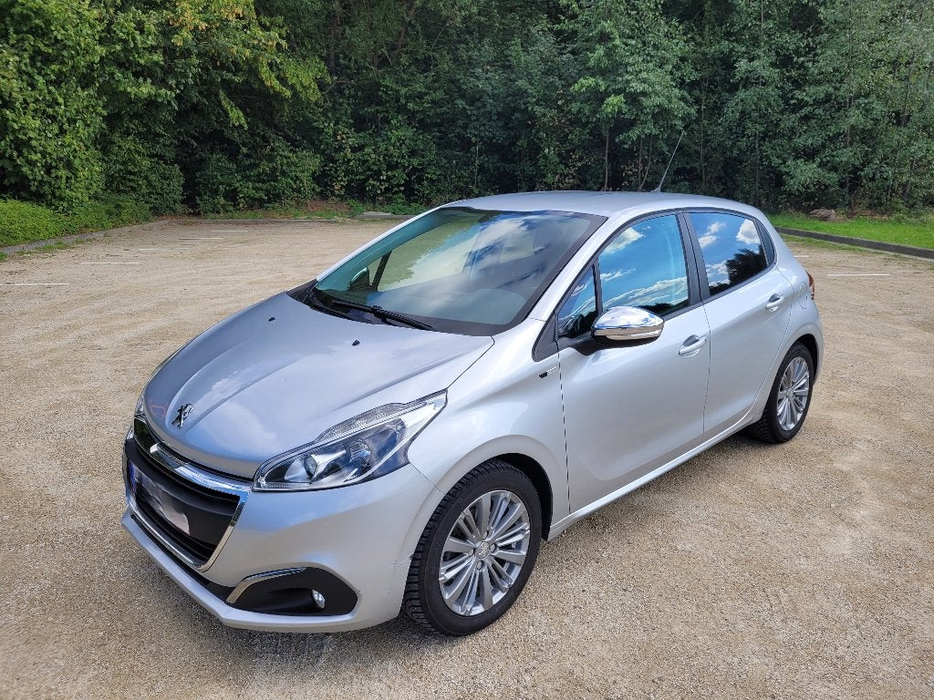 Peugeot 208 1.2 PureTech Style (2016), Autos, Argent ou Gris, Achat, Euro 6, Boîte manuelle