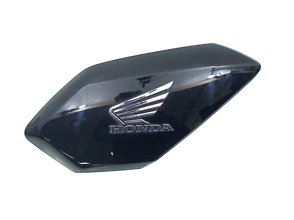 ZIJKUIPDEEL RECHTS Honda CBF 125 (50270-kon-d000), Dhr. S. di Majo, Gebruikt, Info@cama-motorparts.nl, P.J. Troelstraweg 8 8
3144 CX  MAASSLUIS, NL