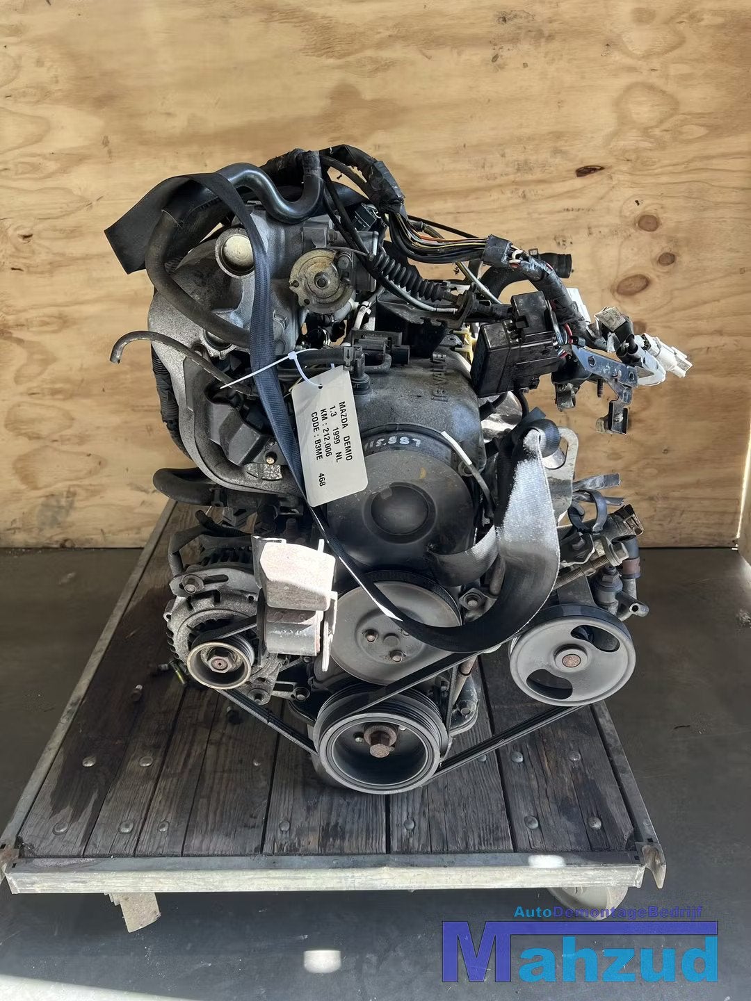 MAZDA DEMIO 1.3 16V Motorblok motor B3 B3ME, Shinchi, Fuchu-Cho 3-1
730-8670  Hiroshima, Mazda Motor Corporation, Info@mazda.co.jp
