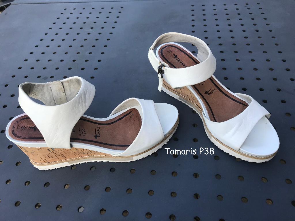 Tamaris sandalen wit/ivoor-crème P38 in zeer goede staat, Tamaris, Wit, Gedragen, Sandalen of Muiltjes