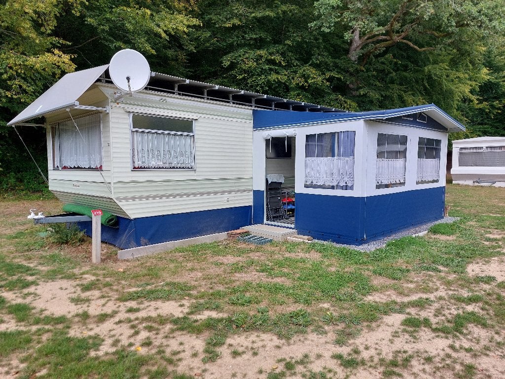 Caravane Résidentielle à Chevetogne, Caravanes & Camping, Jusqu'à 4