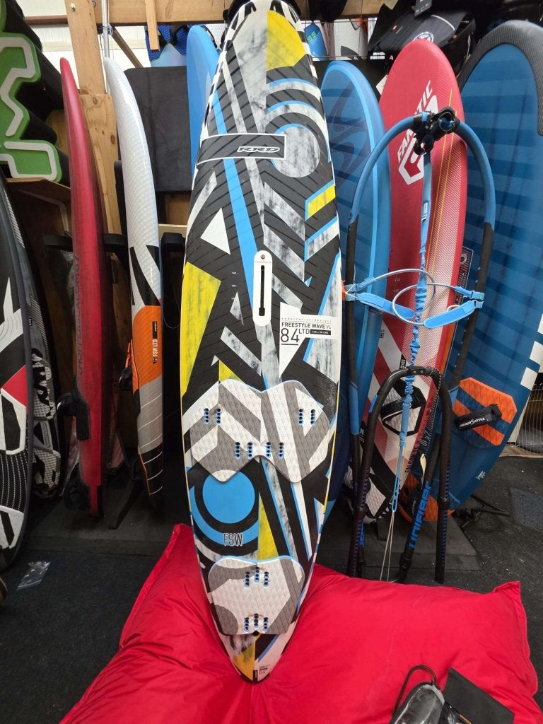 RRD Freestyle Wave 84 LTD, Watersport en Boten, Met voetbanden, Gebruikt, Minder dan 250 cm, Italy
