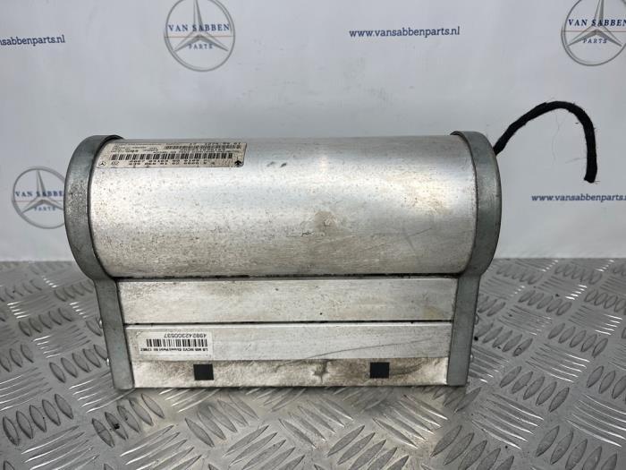 Airbag droite (tableau de bord) d'un Mercedes Vito, -, 3 mois de garantie, Utilisé, -