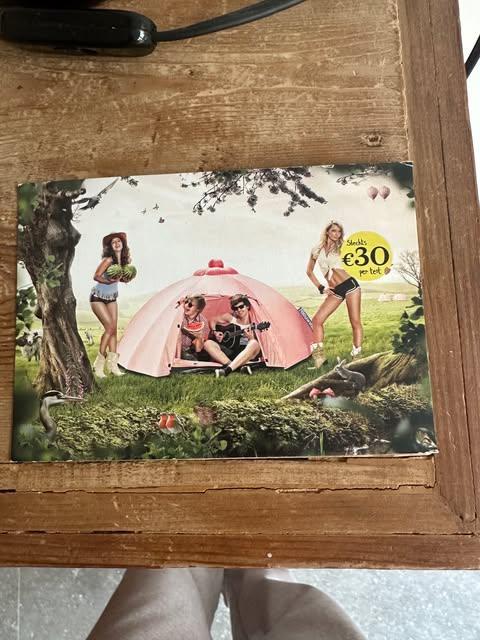 postkaart het Nieuwsblad festivals boomerang, Verzamelen, Postkaarten | Themakaarten, Ophalen of Verzenden, 1980 tot heden, Ongelopen