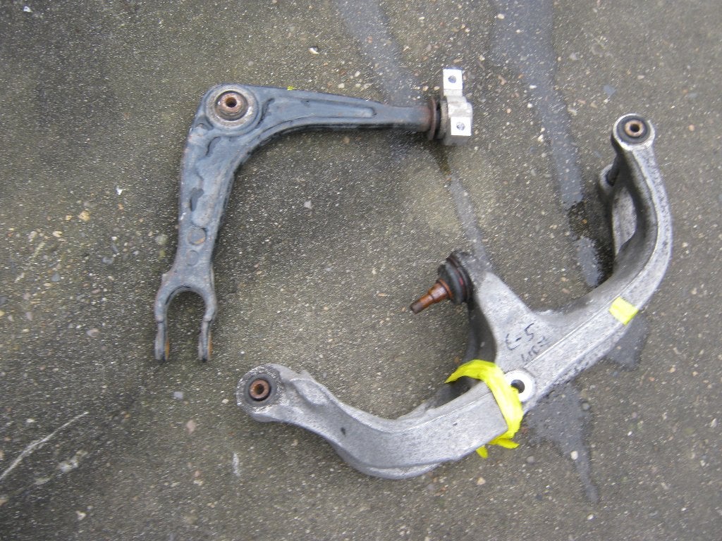 AMORTISSEUR AVANT support plus triangle Peugeot 407, Autos : Pièces & Accessoires, Enlèvement ou Envoi, Utilisé, Peugeot