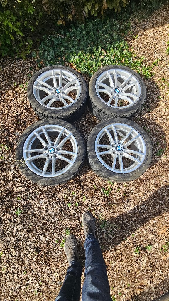 Jantes 18" BMW, Neuf, Pneus hiver, 255 mm, Véhicule de tourisme