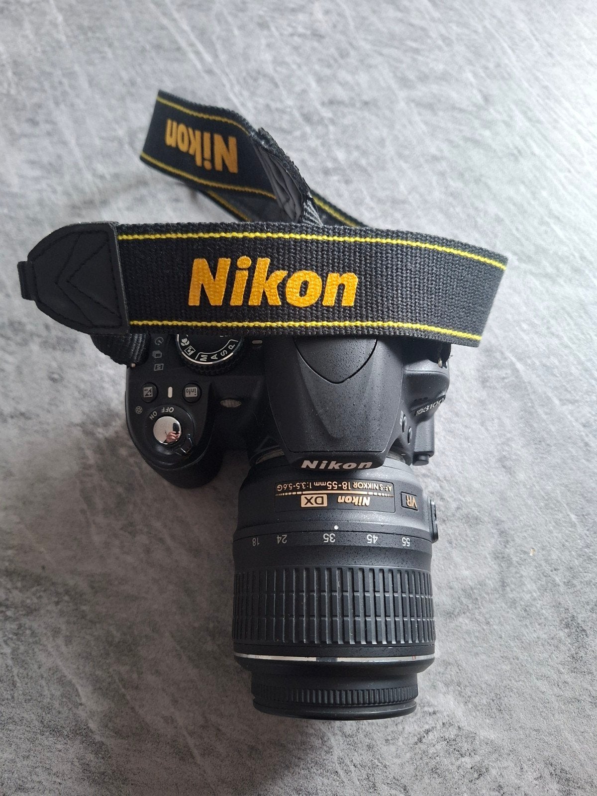 Nikon D3100 camera + lens, Ophalen of Verzenden, Zo goed als nieuw, Overige typen