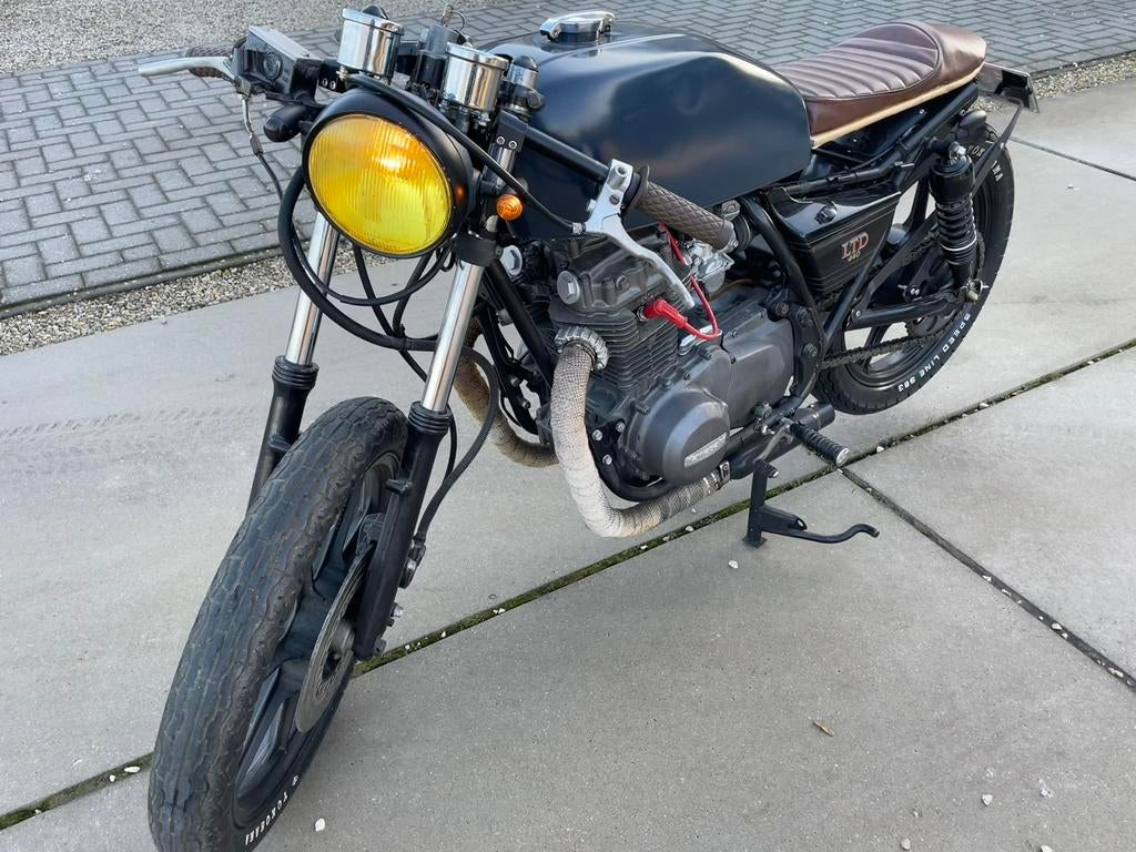 Caferacer - Kawasaki KZ440 Ltd, Motoren, 2 cilinders, Particulier, Overig, 440 cc