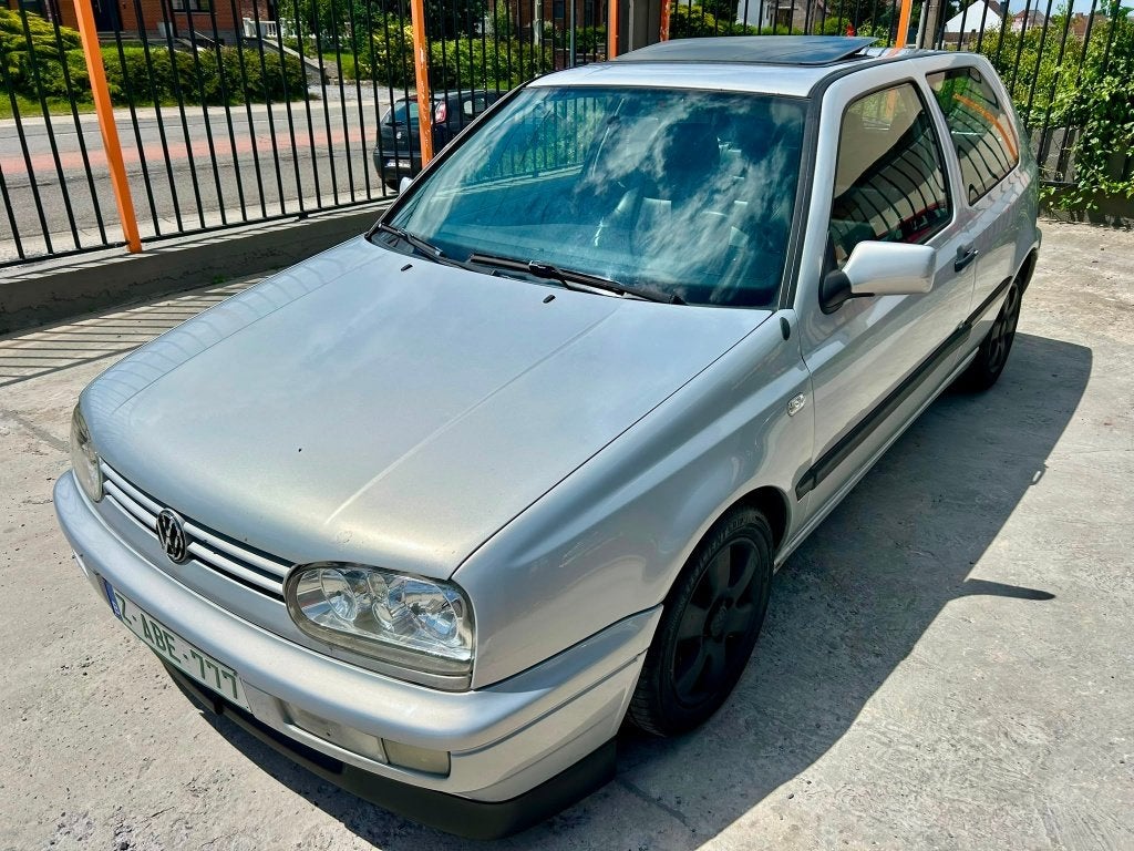 volkswagen golf 3 tdi 110cv carto 152cv oldtimer 162.000km, Autos, Volkswagen, Cuir, Argent ou Gris, Achat, Entreprise