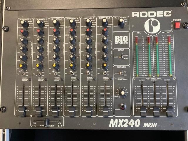 RODEC MX240 MKIII, Muziek en Instrumenten, Mengpanelen, Zo goed als nieuw, Ophalen