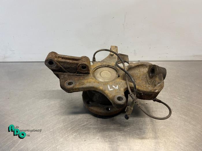 Fusee rechts-voor van een Volkswagen Crafter (Crafter 06-), Gebruikt, -, Volkswagen, -