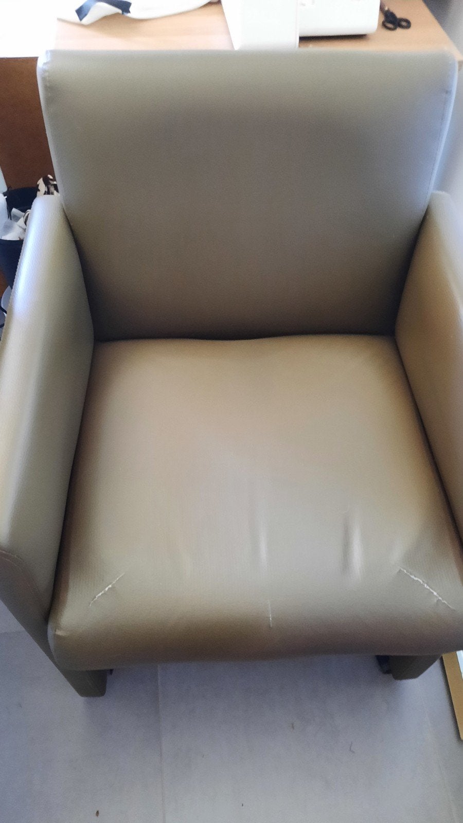5 cupstoelen op wielen prijs voor alle 5 is 20 euro, Ophalen, Gebruikt, Leer