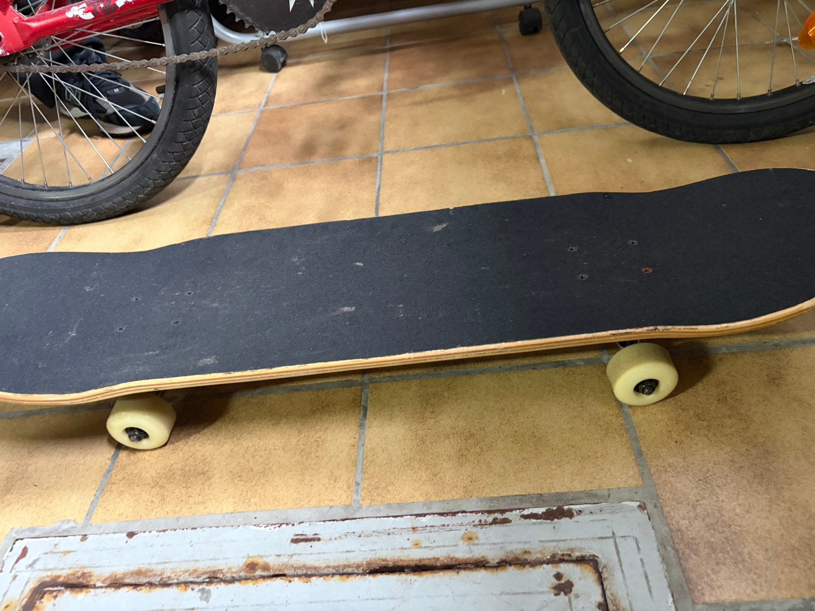 Skateboard, Enlèvement, Comme neuf, Skateboard