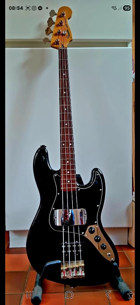 Fender Jazzbass modern player, Enlèvement, Utilisé, Solid body, Fender