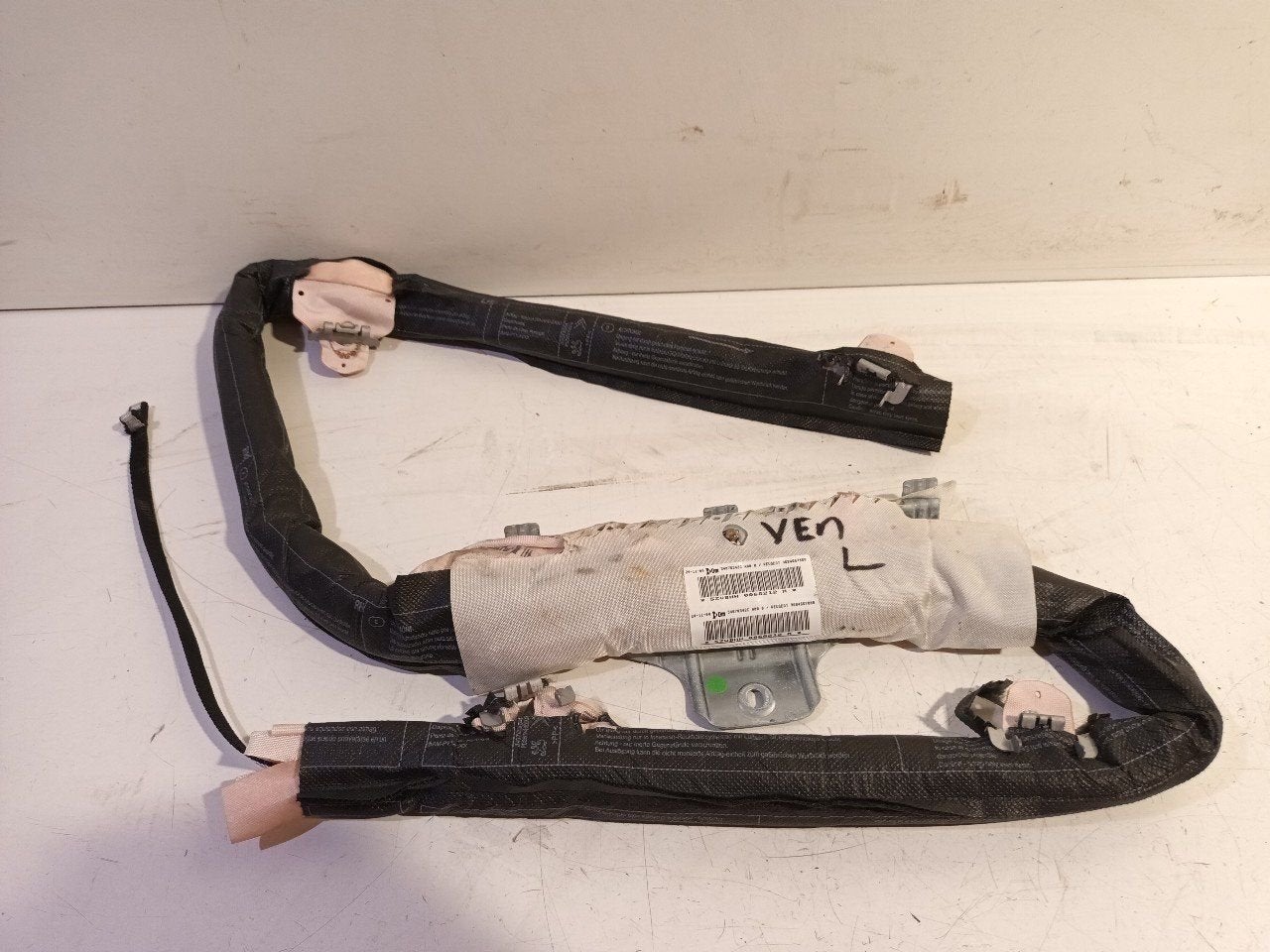 Gordijn airbag links Peugeot 5008, Onderdelen@venauto.nl, Van der Ven Autorecycling B.V., Ettenseweg 76, 4706 PB Roosendaal, The Netherlands