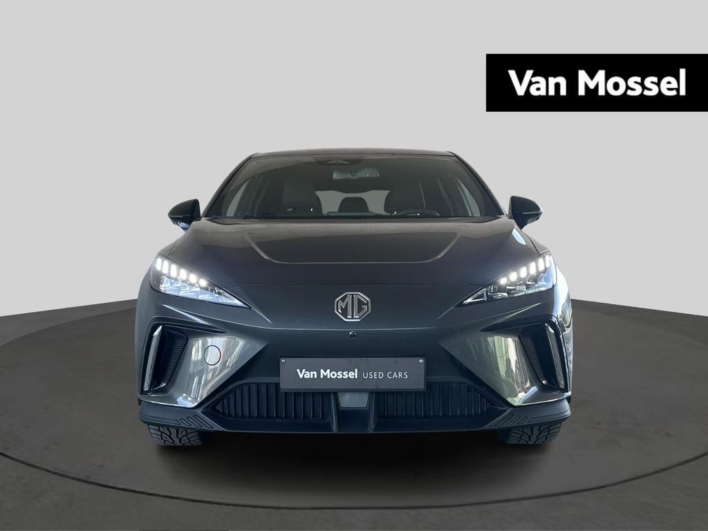 MG MG4 64 kWh Luxury (automatique), Autos, MG, Argent ou Gris, Achat, 5 portes, Automatique