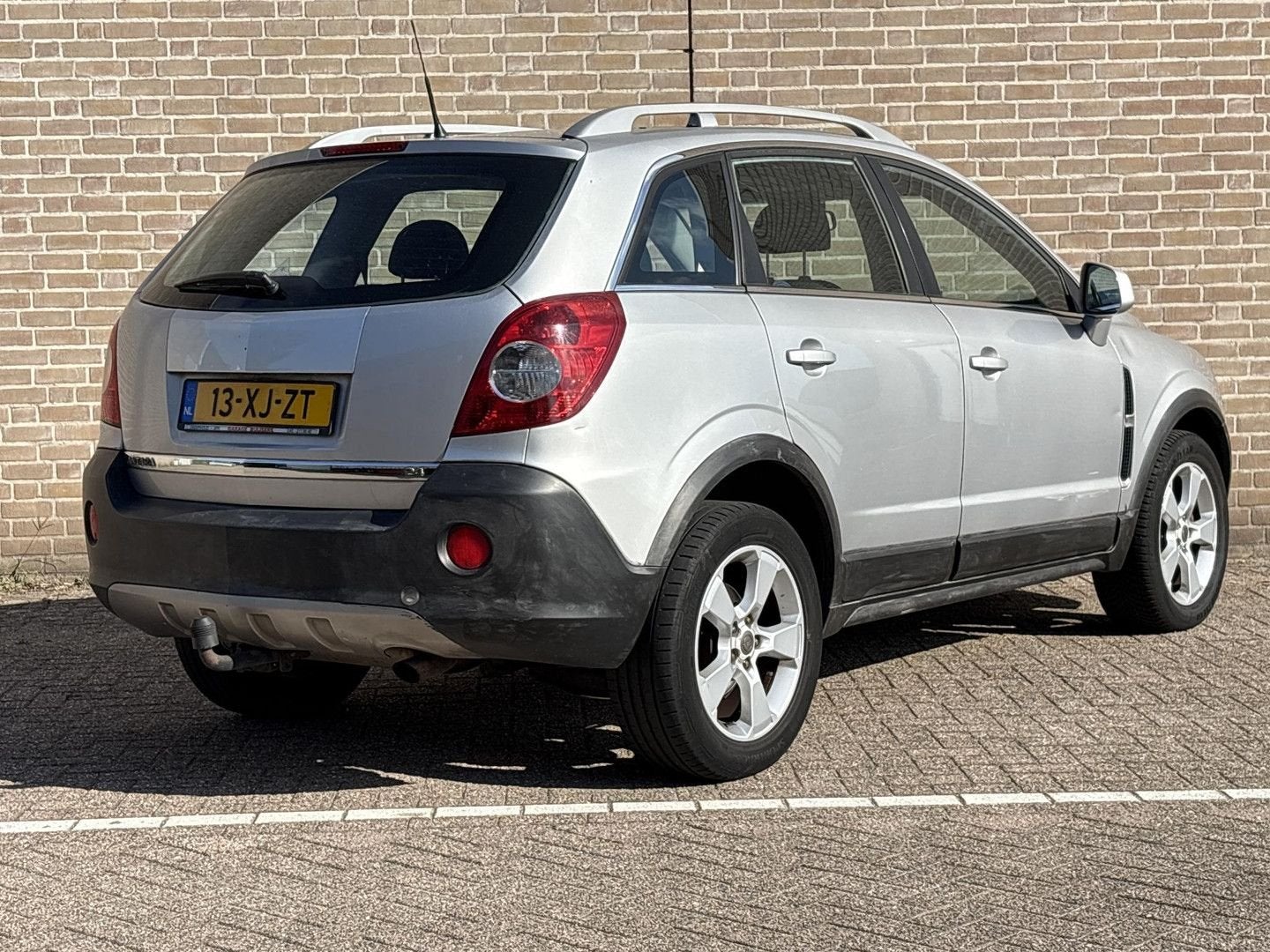 Opel Antara 2.4-16V Enjoy | Climate | Cruise | Navi | Trekha, Auto's, Opel, Zwart, Bedrijf, Handgeschakeld, Electronic Stability Program (ESP)