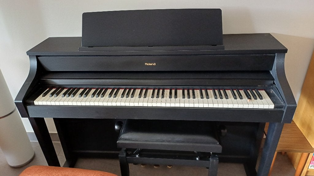 Piano numérique Roland HP507, Musique & Instruments, Comme neuf, Digital, Enlèvement, Piano