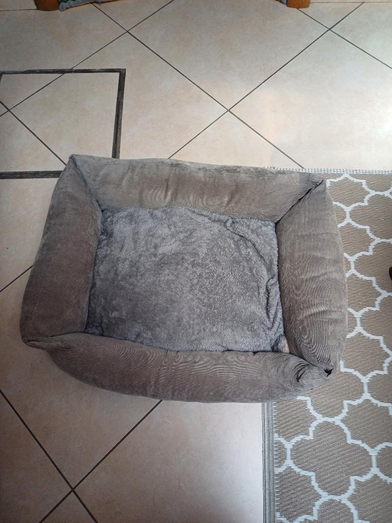 Panier pour animaux 70x55 peu utilisé, Animaux & Accessoires, Enlèvement, Comme neuf