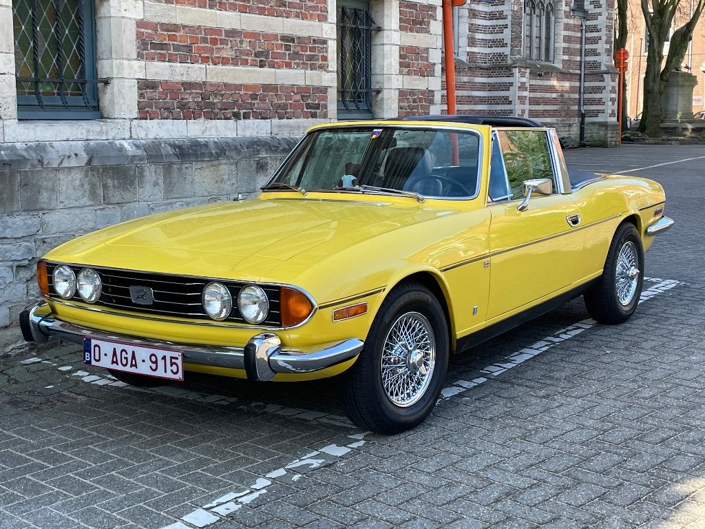 Triumph Stag oldimer, Auto's, Oldtimers, Particulier, Triumph, Benzine, Cabriolet, 2 deurs, Automaat, Geel, Zwart, Kunstmatig leder