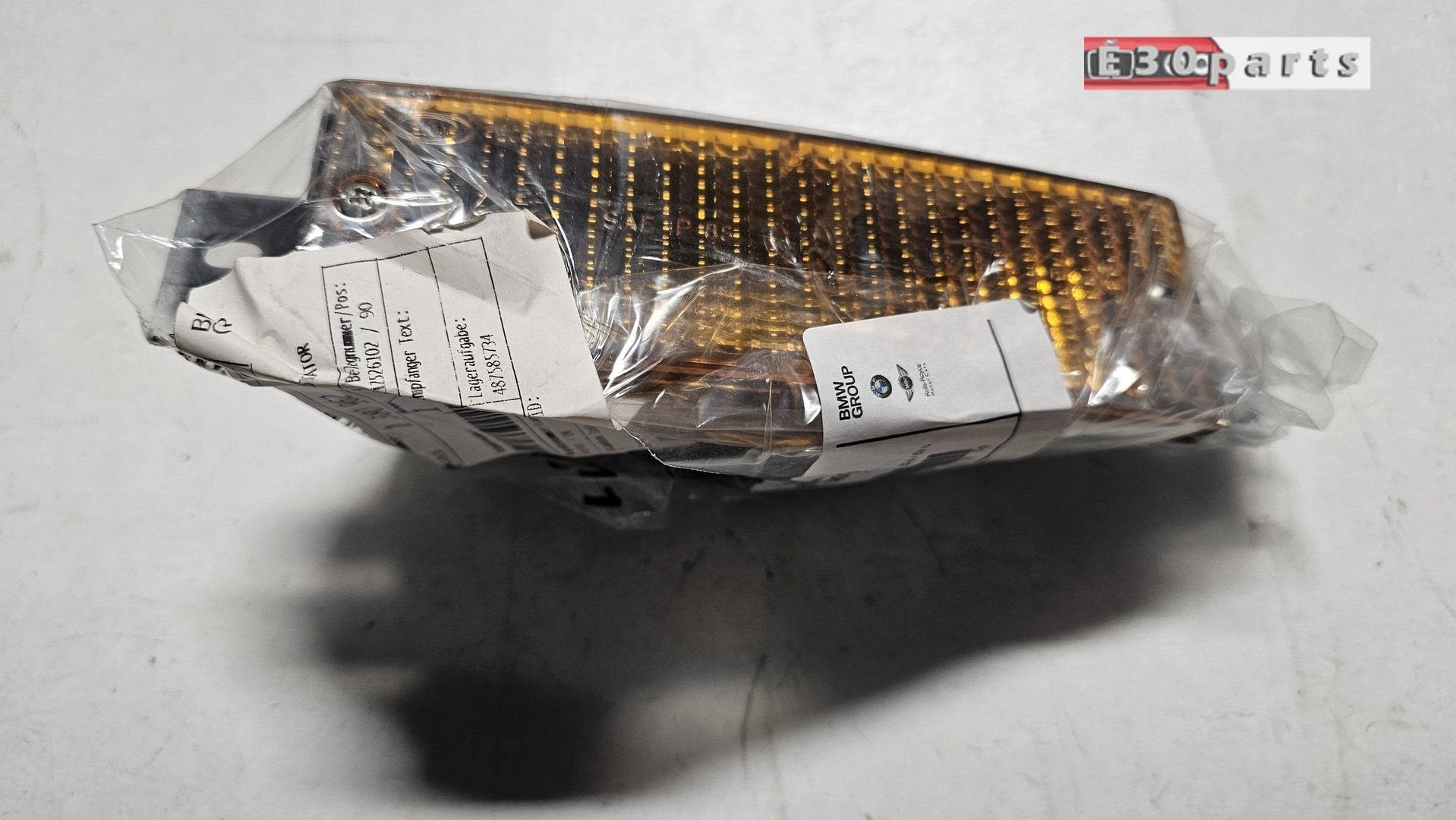 Oranje knipperlicht rechts in de bumper BMW E30  63131380962, Auto-onderdelen, -, Nieuw, Ophalen of Verzenden, -