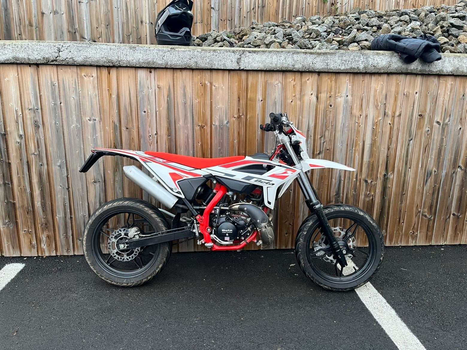 Beta 50cc rr supermot, Ophalen, Zo goed als nieuw